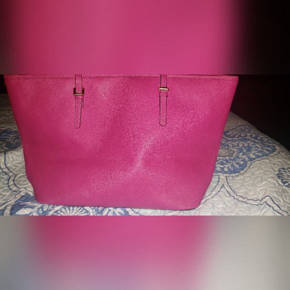 Michael Kors Pink purse - Picture 2 of 6